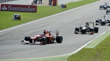 F1 GP Italie Ferrari Alonso et Lotus Raikkonen