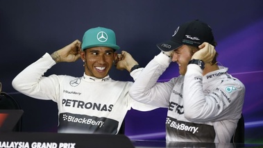 F1 GP Malaisie 2014 Mercedes Hamilton et Rosberg