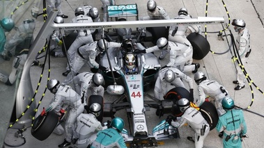 F1 GP Malaisie 2014 Mercedes pit stop