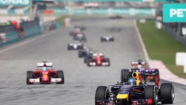 F1 GP Malaisie 2014 Red Bull et Ferrari