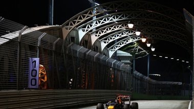 F1 GP Singapour 2012 Red Bull Vettel lampes