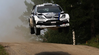 WRC Finlande 2012 Ford jump
