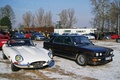 Cars & Coffee Paris - Jaguar Type E Cabriolet blanc & BMW Série 5 Alpina violet