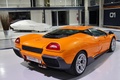 Visite de l'usine Zagato - prototype Lamborghini orange 3/4 arrière droit
