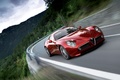 Alfa Romeo 8C Competizione rouge 3/4 avant dynamique