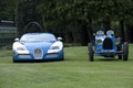 Bugatti Veyron Centenaire-bleue-Villa d'Este, aux côtés de la Type 35