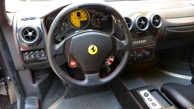 FERRARI 430 Scuderia 2009 - profil