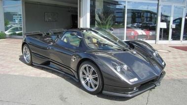 PAGANI Zonda S 7.3 - VENDU 2005 - 3/4 avant droit