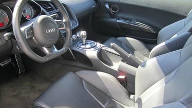 AUDI R8 - VENDU 2008 - 3/4 avant droit