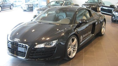 AUDI R8 - VENDU 2012 - 3/4 avant gauche