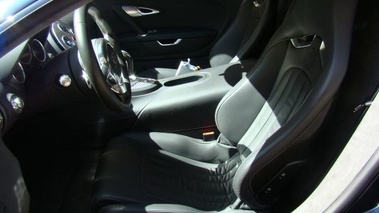 BUGATTI Veyron 2008 - profil